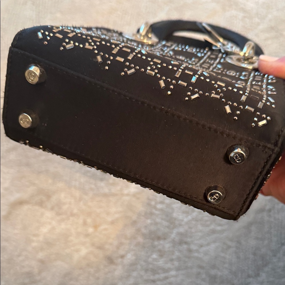 Black Handbag with Silver Sparkling Accents - Picture 12 of 13